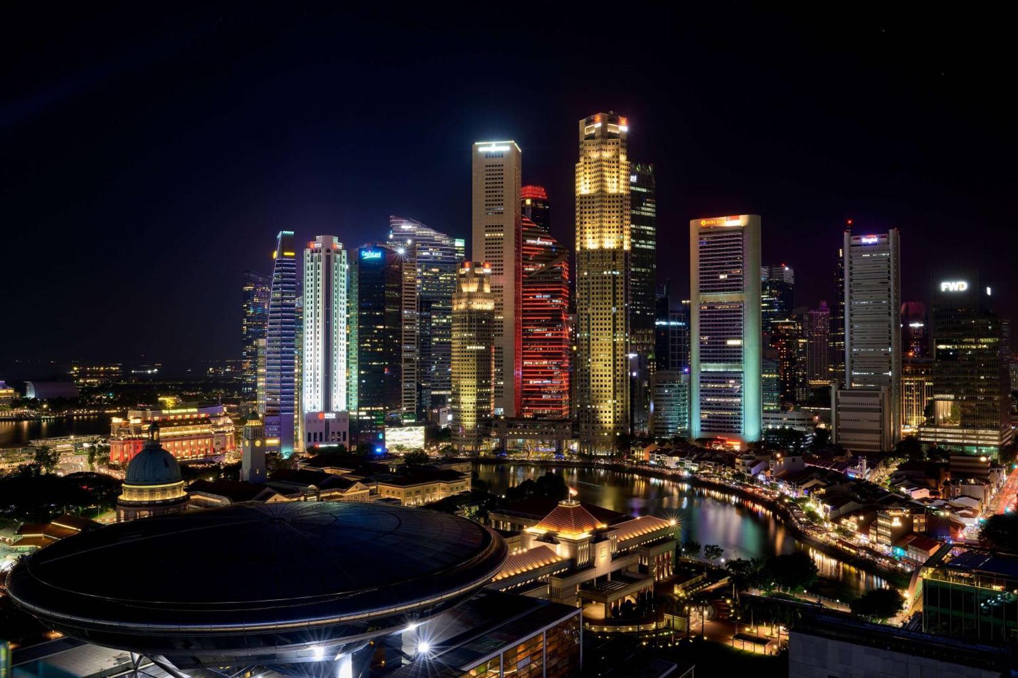 Peninsula Excelsior Singapore, A Wyndham Hotel Exterior photo