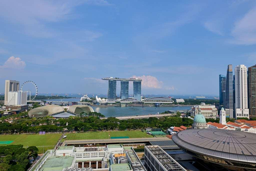 Peninsula Excelsior Singapore, A Wyndham Hotel Exterior photo